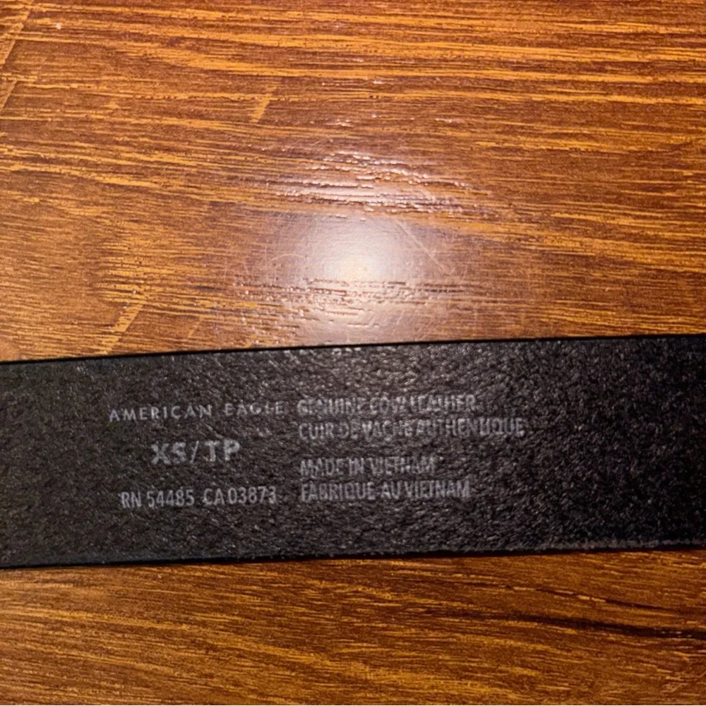 American Eagle Vintage Black leather belt with silver buckle size XS
